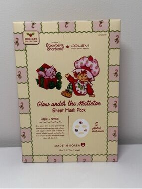 Strawberry Shortcake X Celavi Glow Under The Mistletoe Face Masks Holiday 5pk